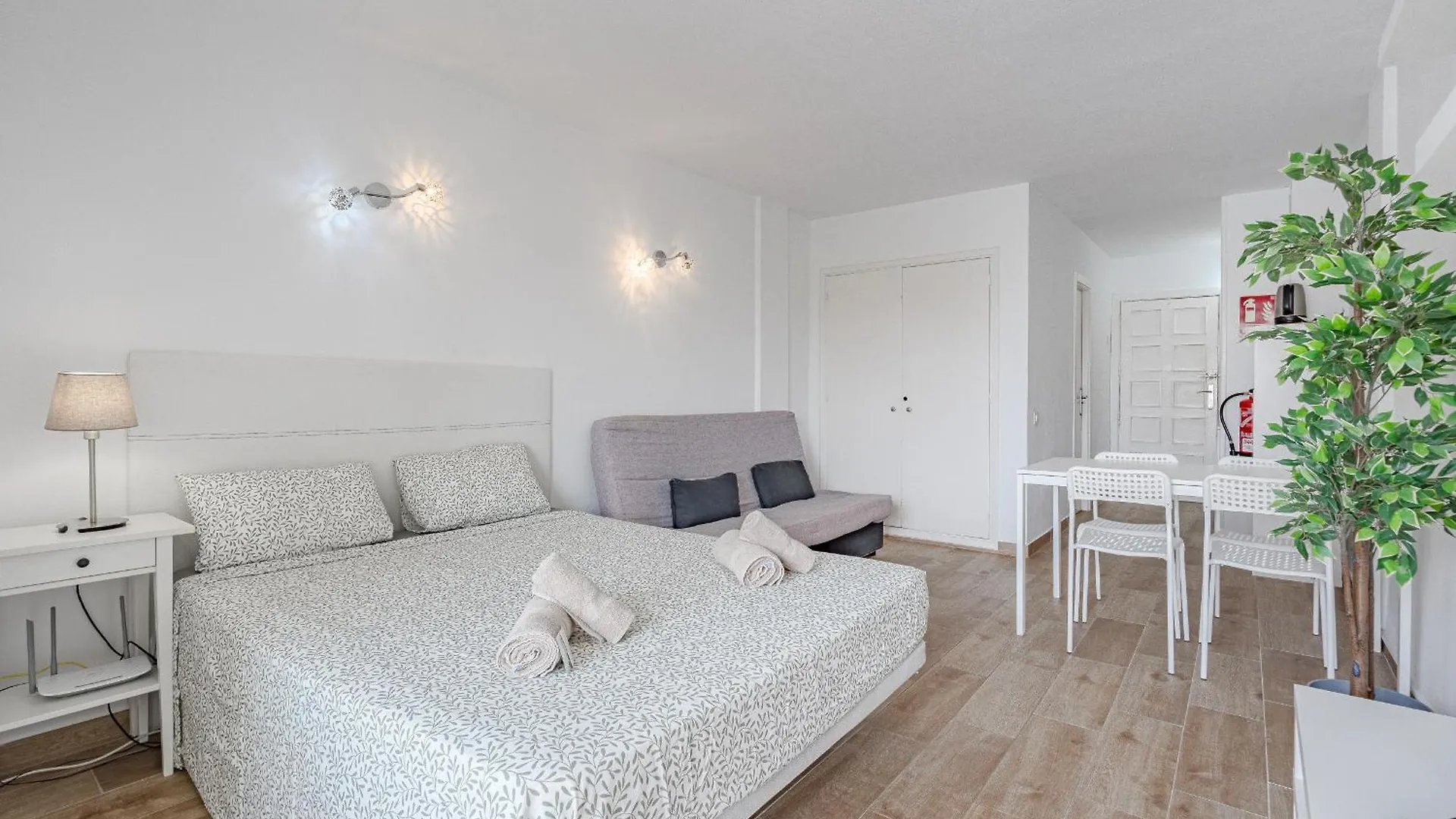 Apartamento En El Dorado Playa De Las Americas 아파트